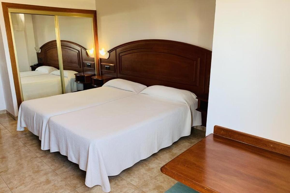 Hotel Tropical بويرتو ذي لا كروز المظهر الخارجي الصورة